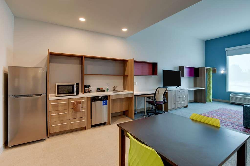 Home2 Suites By Hilton Хаммонд Номер фото